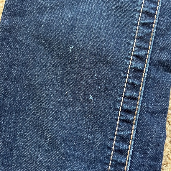 Silver Jeans - Picture 2 of 4